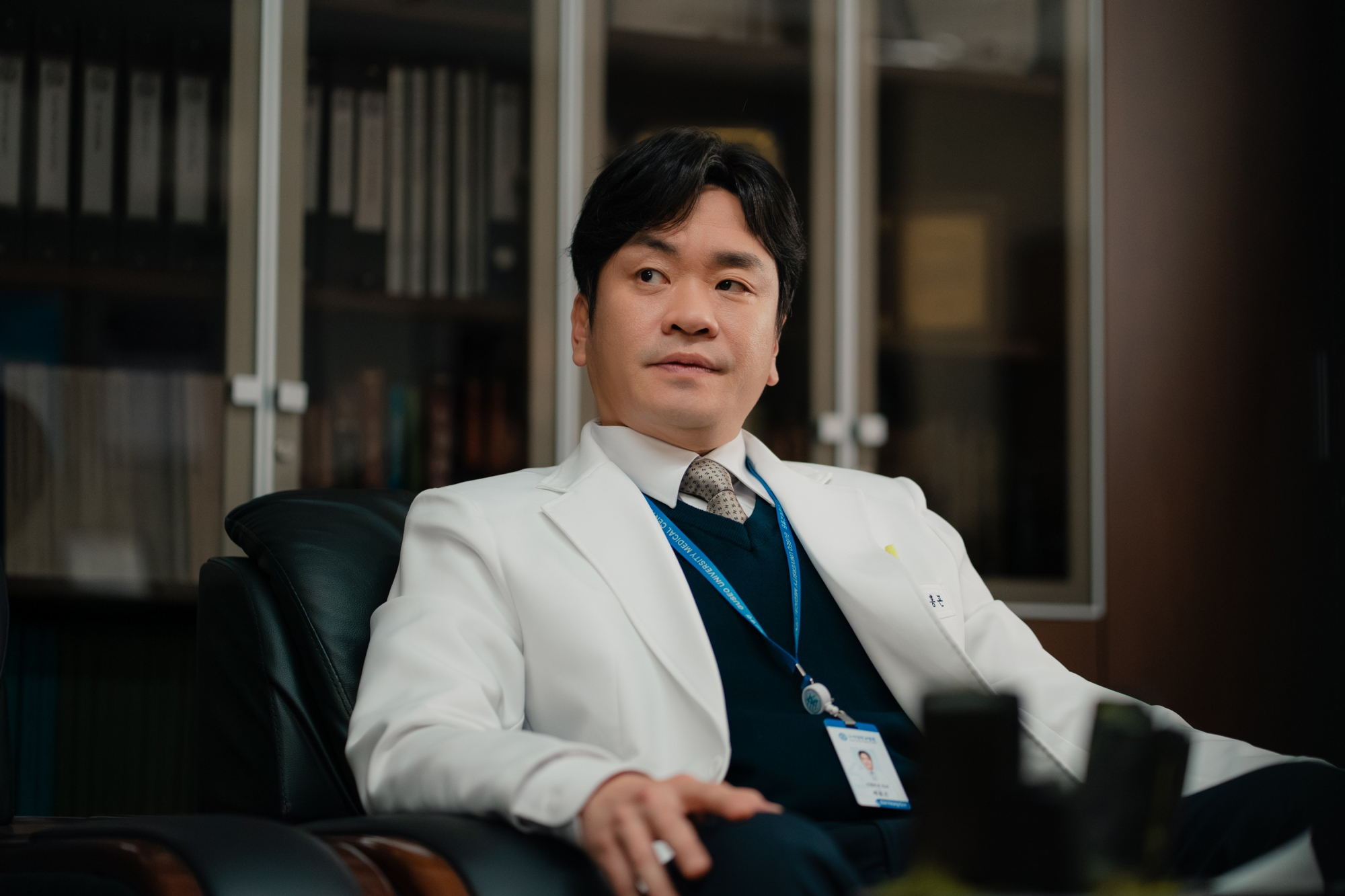 이성욱, '닥터X'서 입체적 캐릭터 소화 - 뉴스 썸네일 이미지